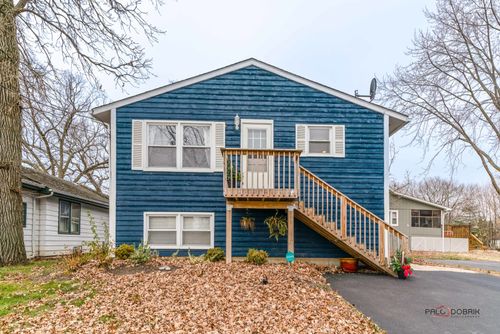 28 Rushmore Rd, Fox Lake, IL, 60020-1640 | Card Image
