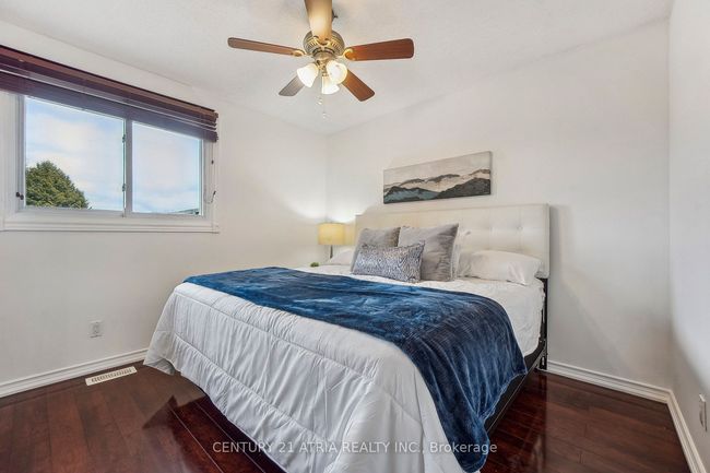 62 Guildwood Dr, House attached with 4 bedrooms, 1 bathrooms and 2 parking in Hamilton ON | Image 21