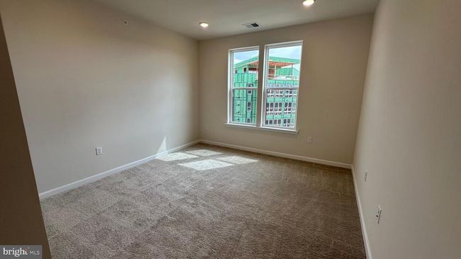 405 - 1 Culvert Dr, Condo with 2 bedrooms, 1 bathrooms and null parking in WEST WINDSOR NJ | Image 37