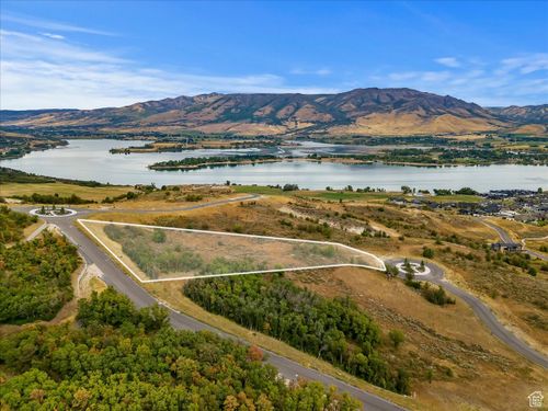 24-1191 S Kestrel Cir, Huntsville, UT, 84317 | Card Image