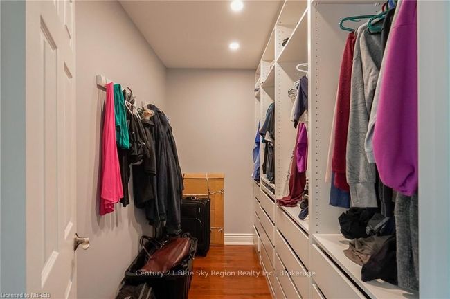 1 Christopher Crt, House other with 5 bedrooms, 2 bathrooms and 4 parking in North Bay ON | Image 30
