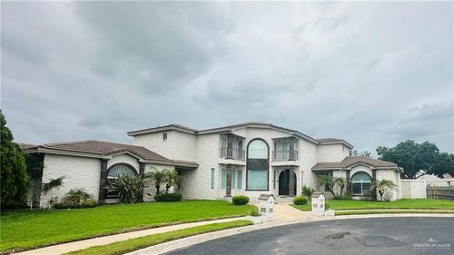 5501 N 8th St, Mcallen, TX, 78504-2723 | Card Image