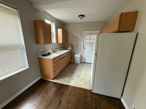 apt-4-6848 32nd St, Berwyn, IL, 60402-3021 | Card Image