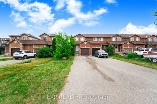 145 Courtney Cres, Barrie, ON, L4N5T1 | Card Image