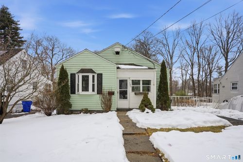 109 Westphal St, West Hartford, CT, 06110-1182 | Card Image