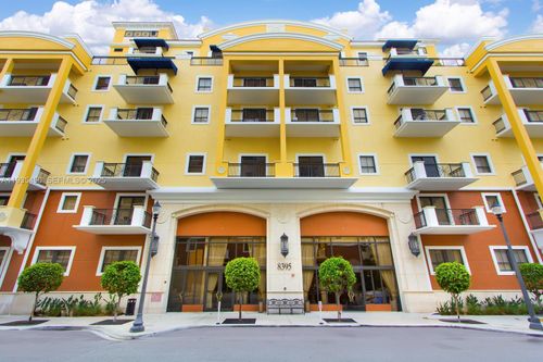 apt-521-8395 Sw 73rd Ave, Miami, FL, 33143-7529 | Card Image