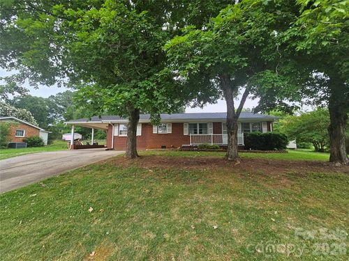 3025 Hazel Dr, Shelby, NC, 28152-7517 | Card Image