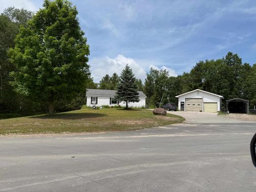 1950 Vanderlip Rd, Traverse City, MI, 49686-8496 | Card Image