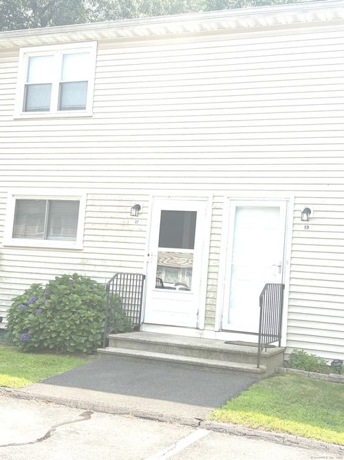 apt-4c-1081 New Haven Rd, Naugatuck, CT, 06770-4773 | Card Image