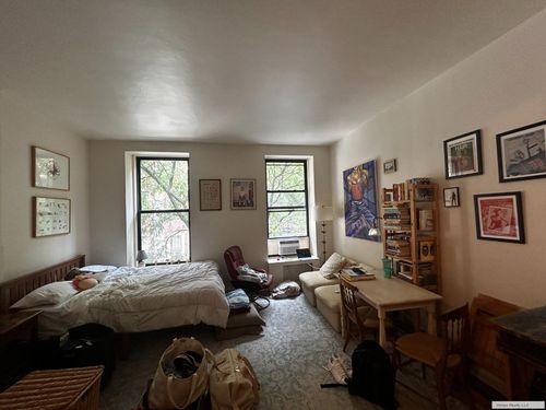 4a-120 W 73rd St, New York, NY, 10023-3002 | Card Image