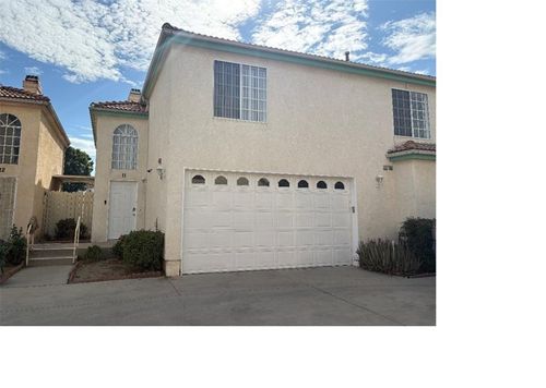 11-9245 Woodman Ave, Arleta, CA, 91331-6424 | Card Image