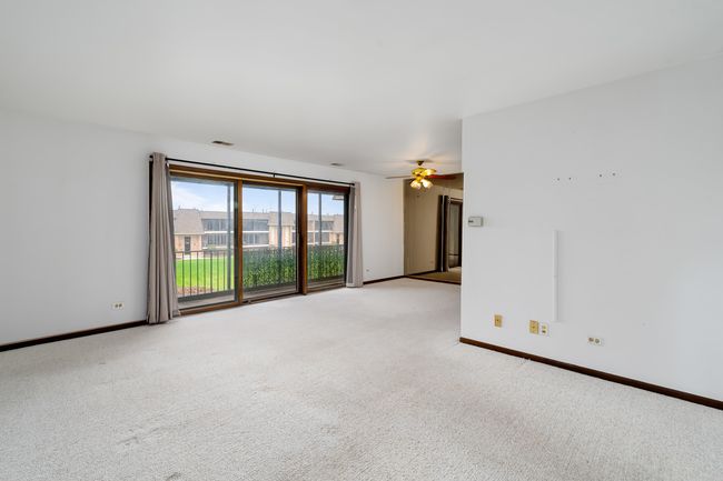 APT-2N - 15724 Brassie Ct, Condo with 2 bedrooms, 2 bathrooms and 2 parking in Orland Park IL | Image 9