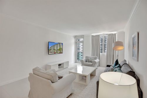 apt-1114-19390 Collins Ave, Sunny Isles Beach, FL, 33160-2233 | Card Image