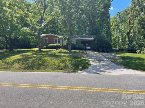 3108 Twelve Mile Creek Rd, Matthews, NC, 28104-9226 | Card Image