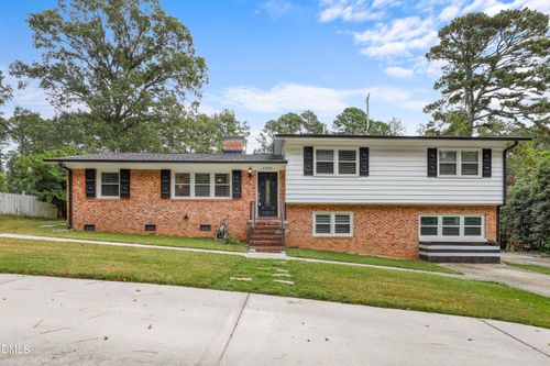 5904 Deblyn Ave, Raleigh, NC, 27612-2611 | Card Image