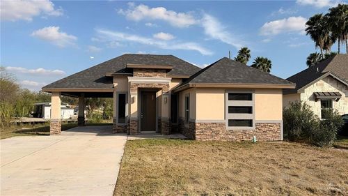 513 N Kika De La Garza Blvd, La Joya, TX, 78560-4227 | Card Image