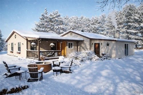 87 Armstrong Rd, Lansing, NY, 14882-8904 | Card Image