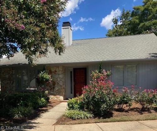 4212 Sullivans Lake Dr, Greensboro, NC, 27410-8230 | Card Image