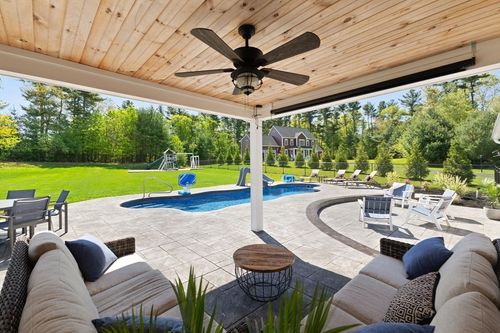 20 Quail Run Rd, Bridgewater, MA, 02324-1370 | Card Image