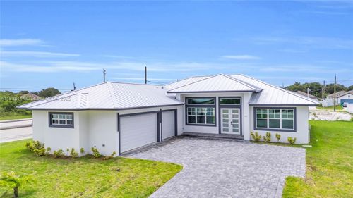 121 Sw Sea Lion Rd, Port St Lucie, FL, 34953-5526 | Card Image