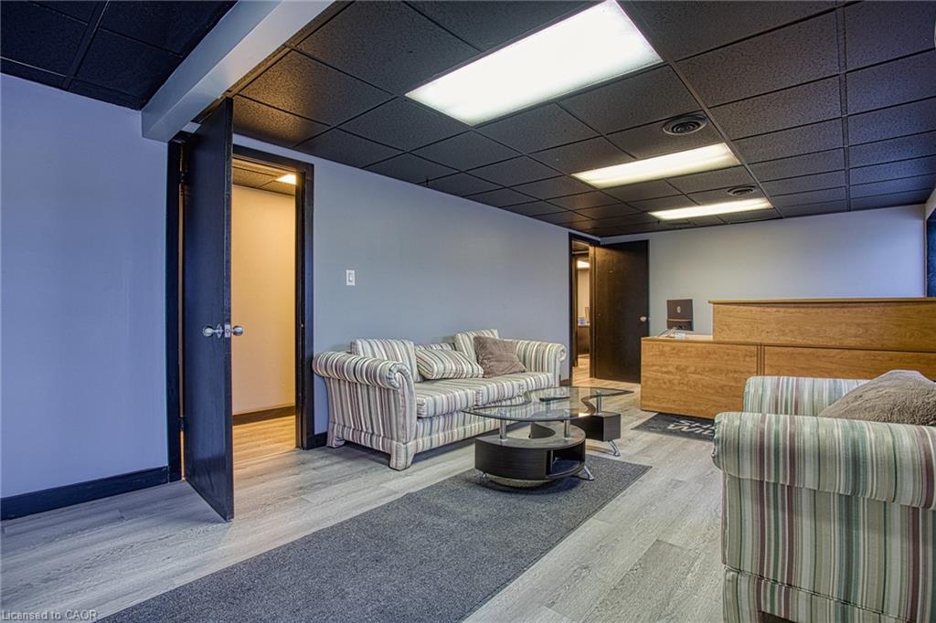 Commercial Lease in Thorold 3