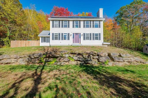 464 North Rd, Epsom, NH, 03234-4933 | Card Image