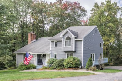 725 Town Hill Road, House other with 3 bedrooms, 2 bathrooms and 4 parking in New Hartford CT | Image 1