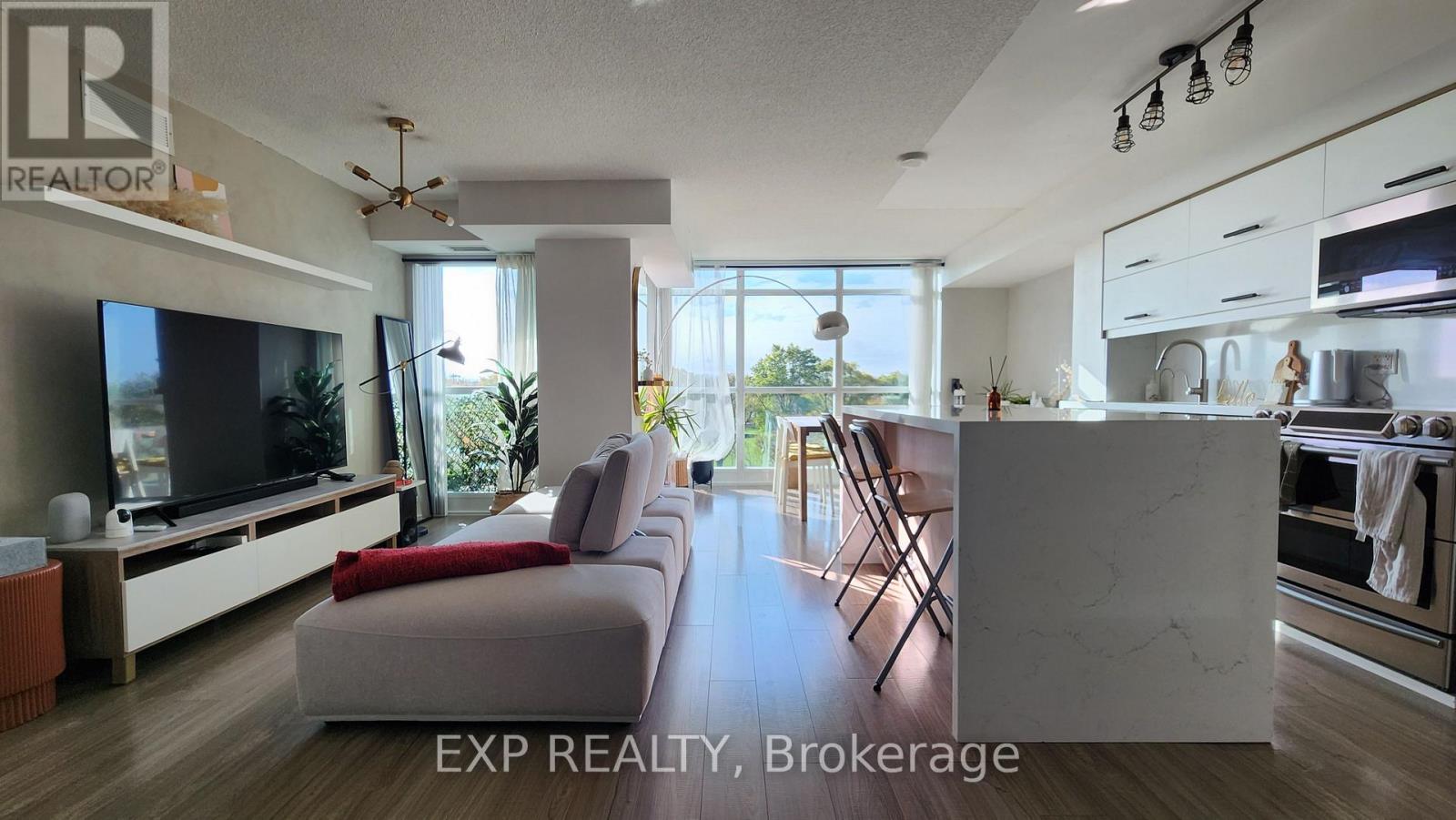 Residential Lease in Toronto (Niagara)