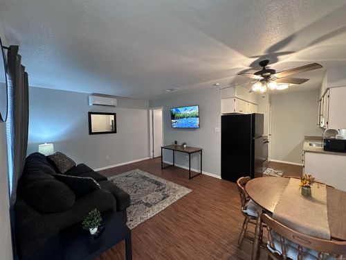 apt-3-3802 Pine St, Texarkana, TX, 75503-3391 | Card Image
