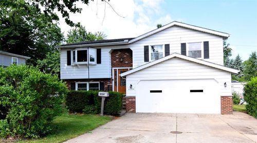 6284 Seminole Trl, Mentor, OH, 44060-2955 | Card Image