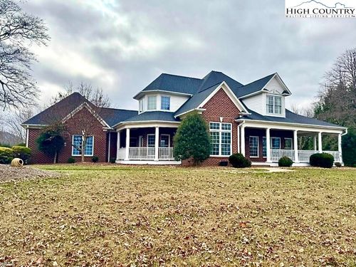 1148 Town N Country Dr, Wilkesboro, NC, 28697-7512 | Card Image