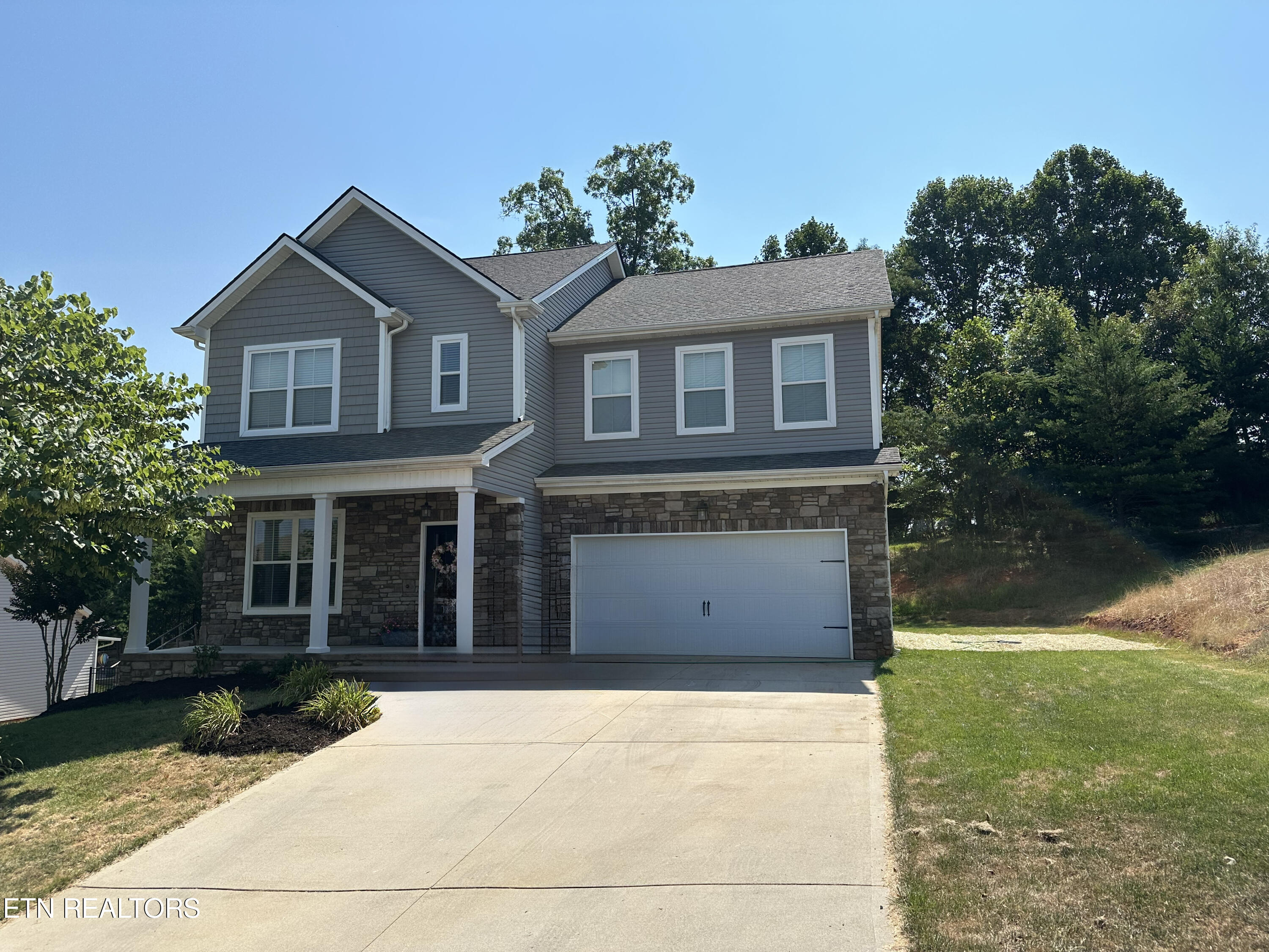Madison Oaks Rd, Knoxville, TN 37924
