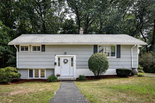 24 Upper Joclyn Ave, Framingham, MA, 01701-4412 | Card Image