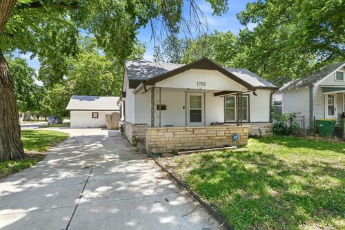1702 S Greenwood Ave, Wichita, KS, 67211-4533 | Card Image