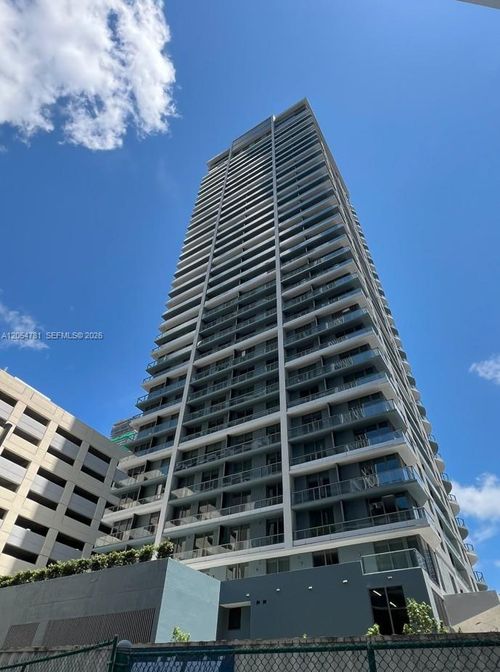 3710-121 Ne 5th St, Miami, FL, 33132 | Card Image