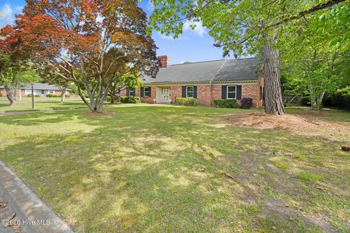 1000 Westminster Ln, Kinston, NC, 28501-2766 | Card Image