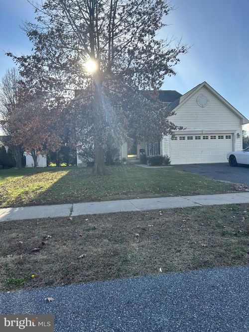 33082 E Light Dr, LEWES, DE, 19958-4668 | Card Image