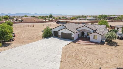 4527 E County 15th St, Yuma, AZ, 85365-4926 | Card Image