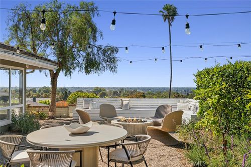 2639 Buckeye St, Newport Beach, CA, 92660-4117 | Card Image