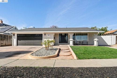 40884 Blacow Rd, Fremont, CA, 94538-3379 | Card Image