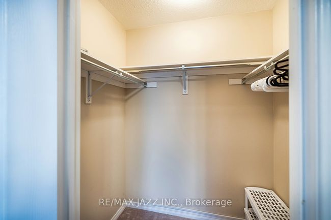303 - 61 Clarington Blvd, Condo with 2 bedrooms, 1 bathrooms and 1 parking in Clarington ON | Image 29