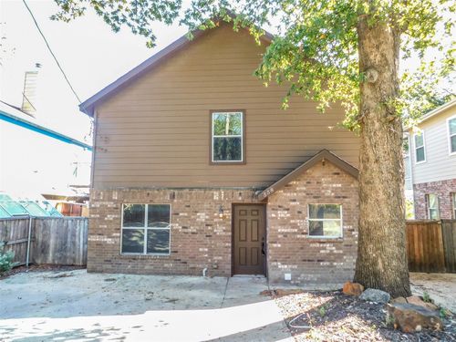 558 Jay St, Shady Shores, TX, 76208-7032 | Card Image