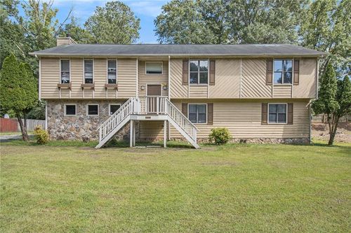 8472 Helmer Ct, Riverdale, GA, 30296-1268 | Card Image