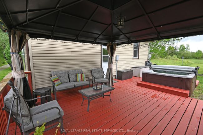 3000 Highway 654 Highway W, House other with 3 bedrooms, 2 bathrooms and 25 parking in Nipissing ON | Image 9