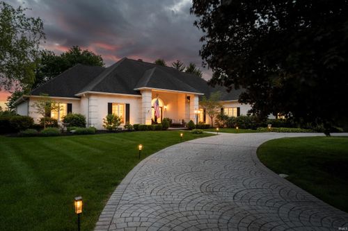 7109 W Saint Andrews Ave, Yorktown, IN, 47396-9694 | Card Image