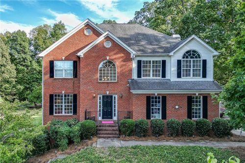 1950 E Bay St, Hoschton, GA, 30548-3467 | Card Image