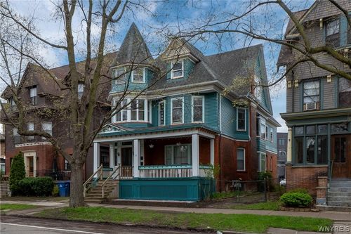 3-117 Bidwell Pkwy, Buffalo, NY, 14222-1161 | Card Image