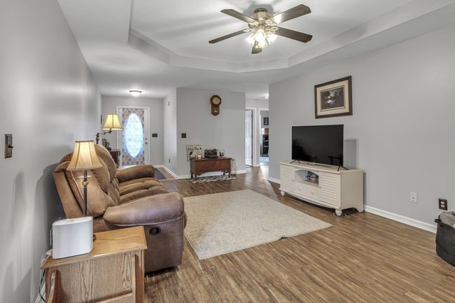 1301 Andrea Ln, House other with 4 bedrooms, 2 bathrooms and 2 parking in Portland TN | Image 5