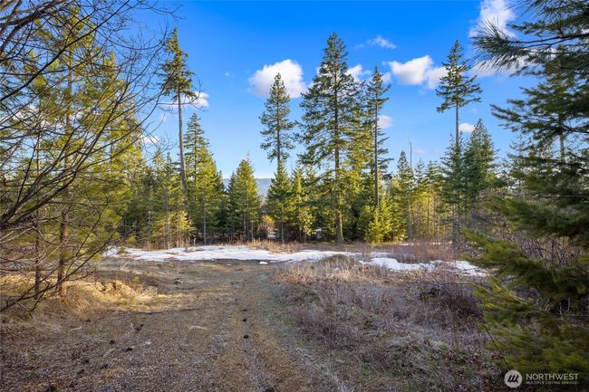 Ground level view! Check out https://www.trailsidehomes.com/communities/skyline-ridge/ for stunning floor plans. | Image 8