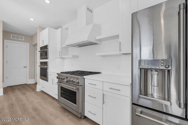 203 - 218 3 Rd Ave, Condo with 2 bedrooms, 2 bathrooms and null parking in Asbury Park NJ | Image 4